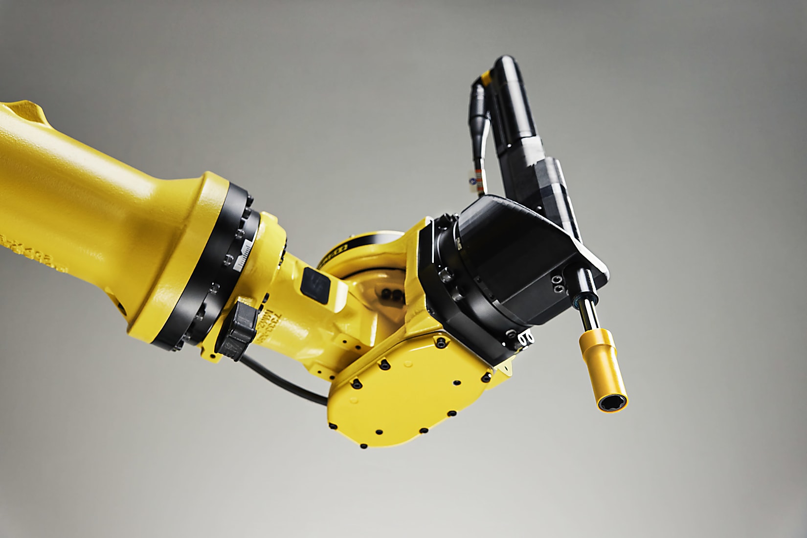 Functional safety for screwdriver control