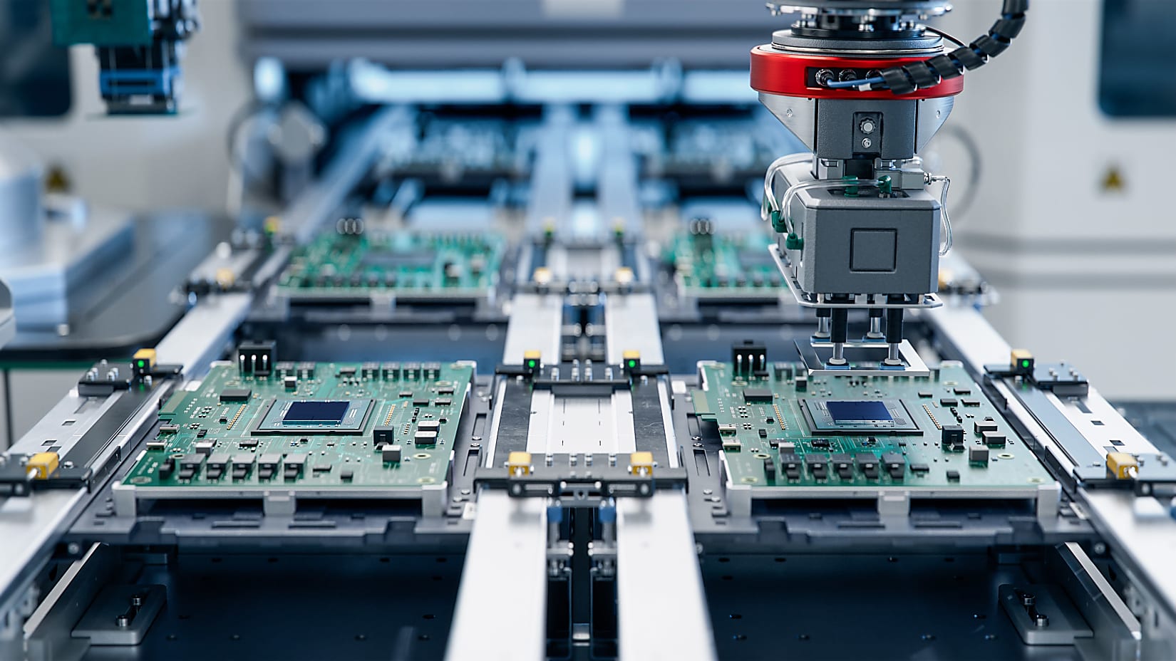 Fast, precise PLC controlled conveyor system with Ixxat INpact