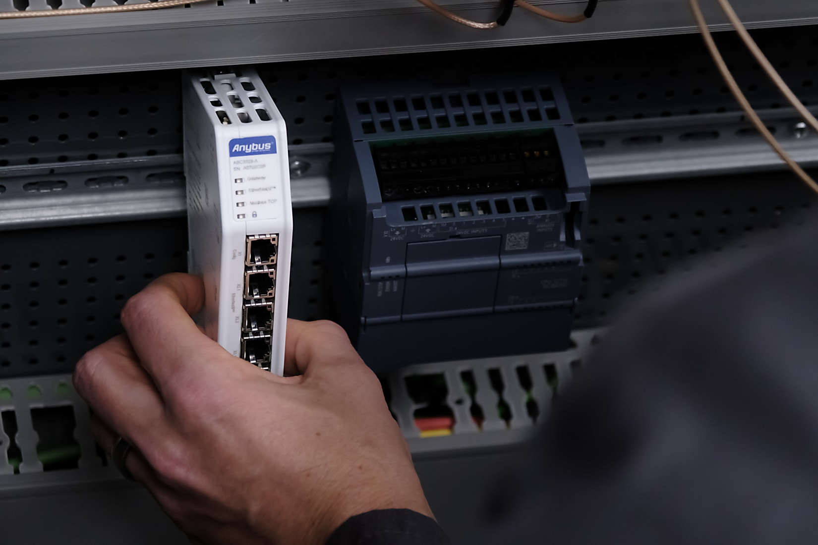 Anybus-Communicator-in-action