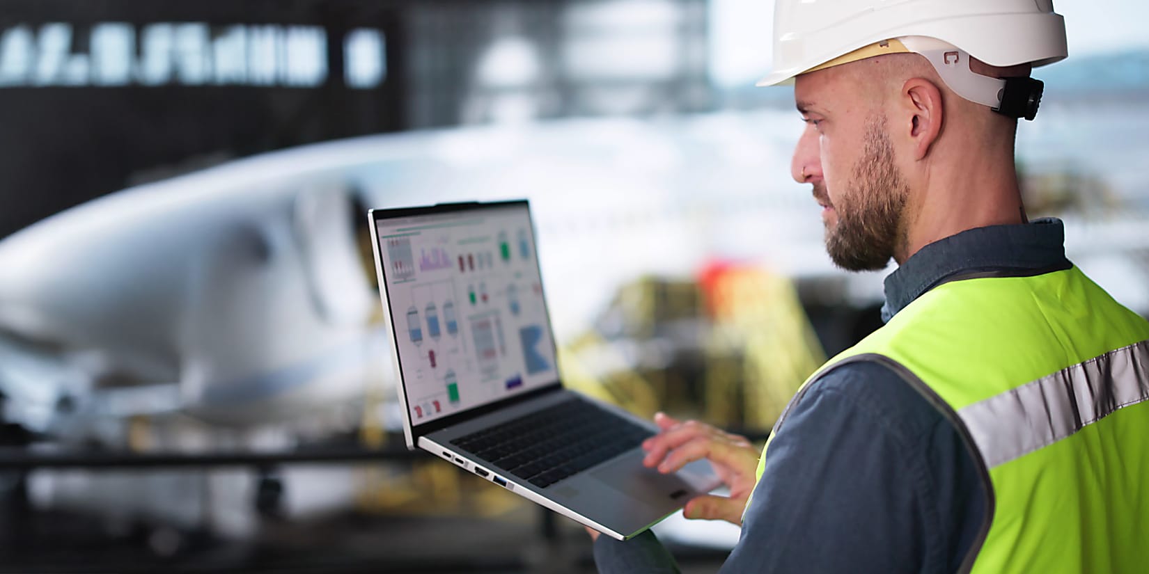 24_7_real-time_monitoring_for_Industrial_Ethernet_networks_media_panels